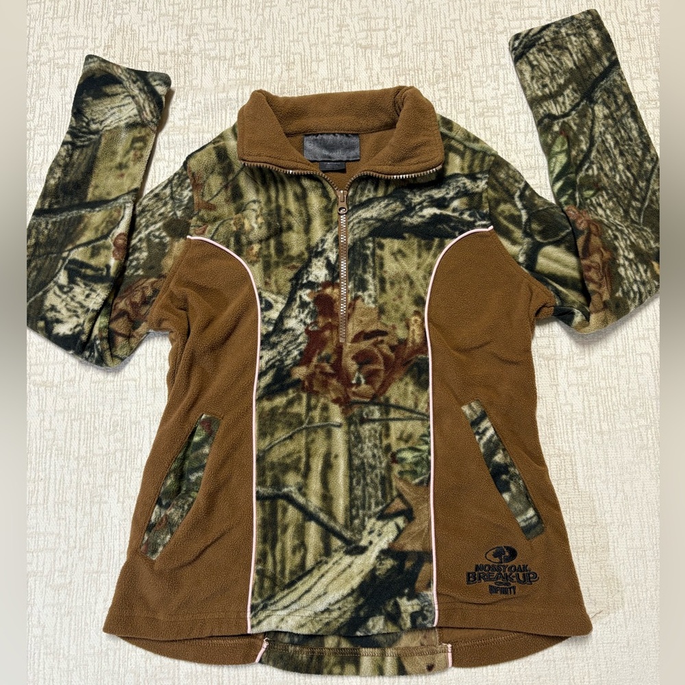 Mossy Oak Break Up Camo Green and Brown Half Zip Fleece Jacket